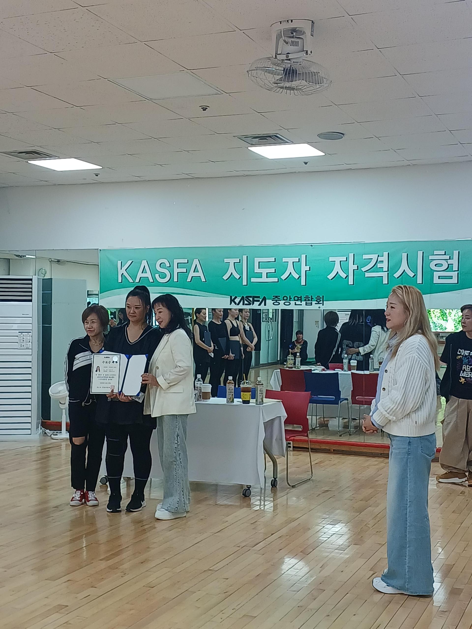fa733dddcc6a9.jpg