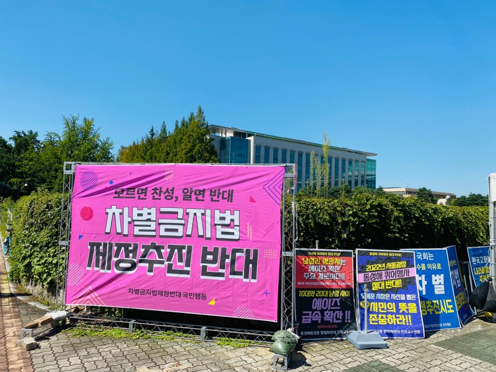 518cf782dac50.png