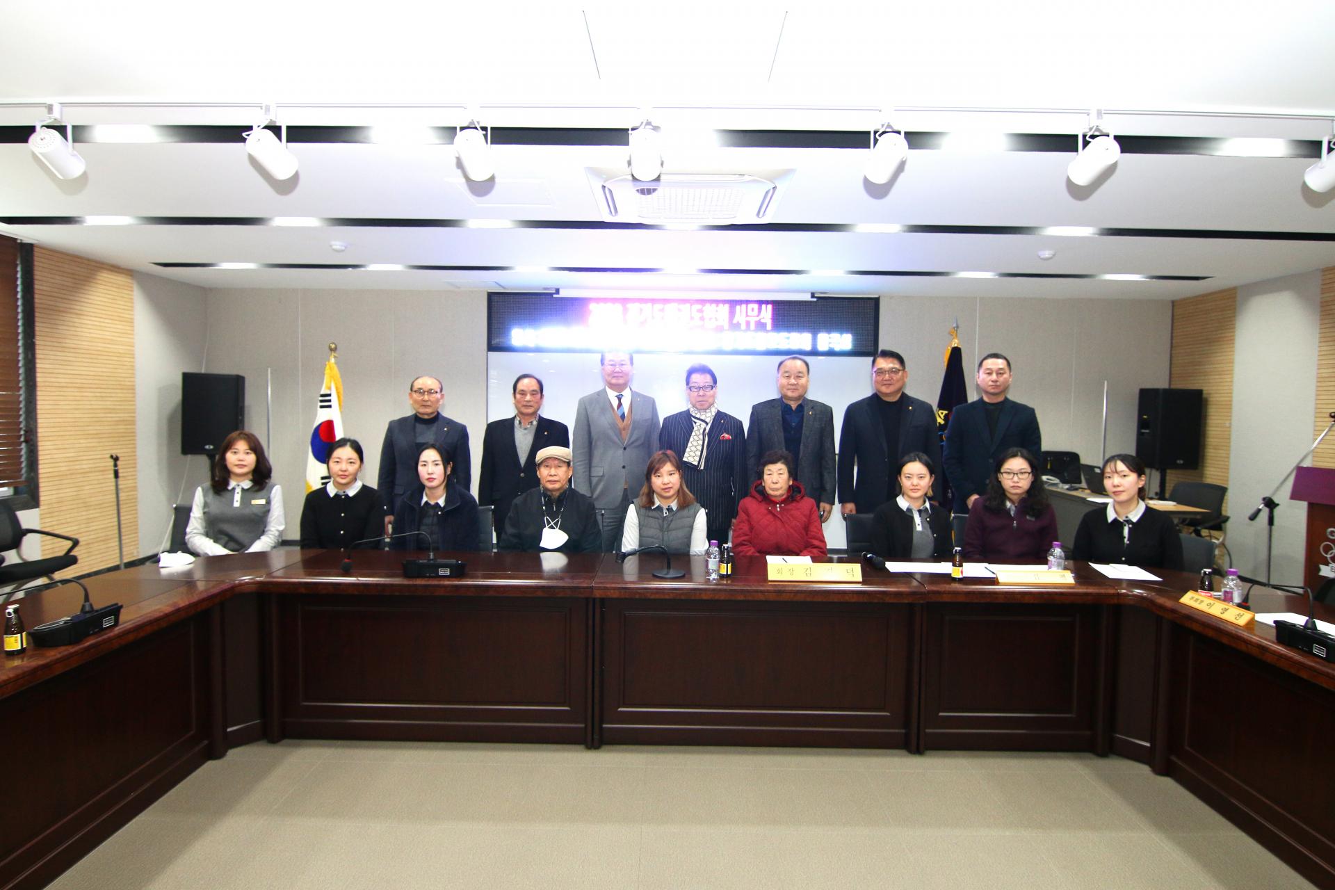 44ac8622d5c4a.jpg