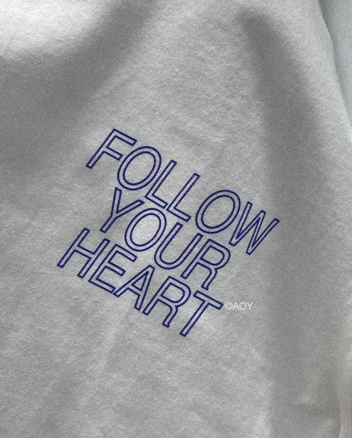 FOLLOW YOUR HEART SHORT SLEEVE TEE IN WHITE