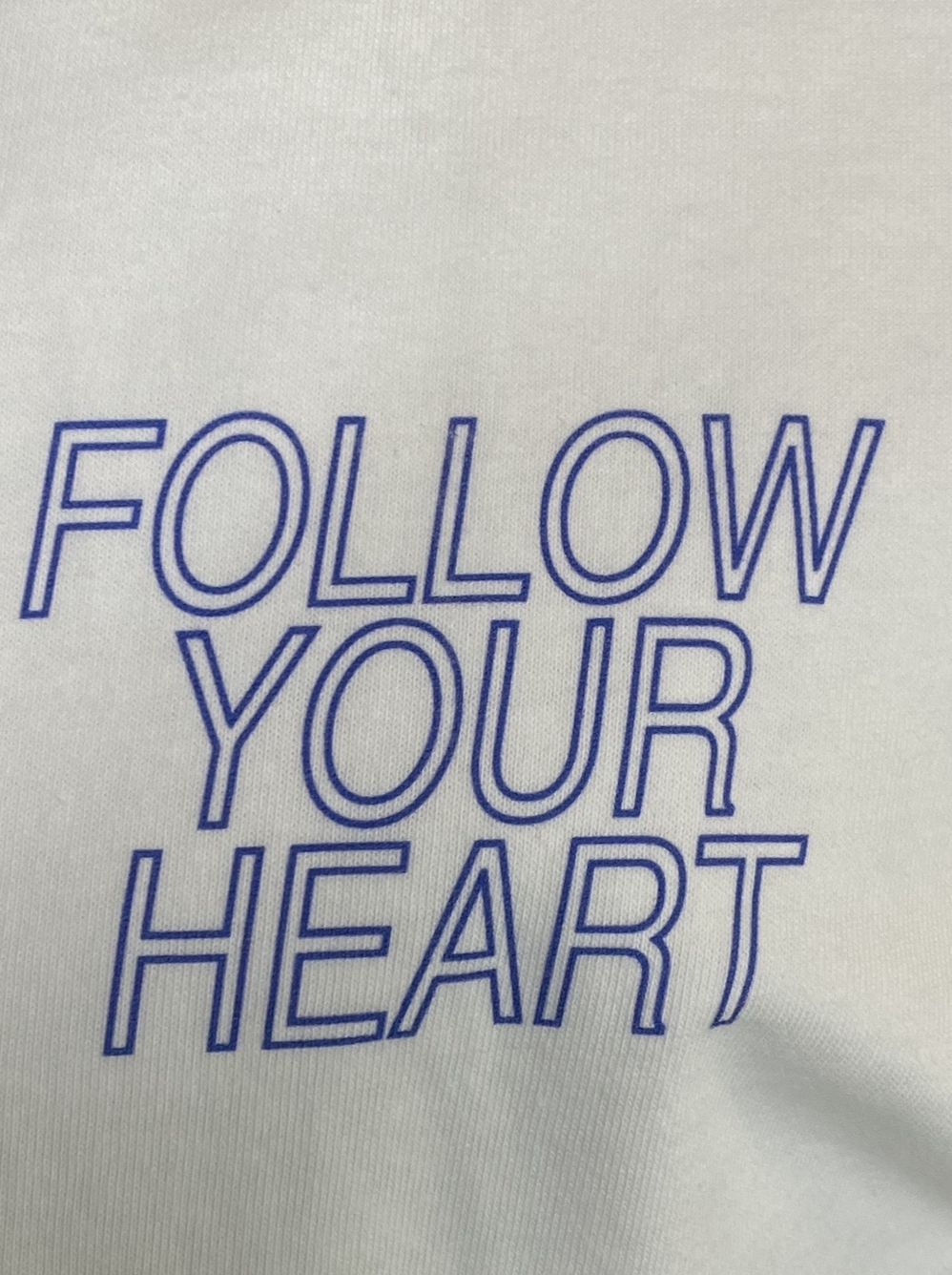 FOLLOW YOUR HEART SHORT SLEEVE TEE IN WHITE