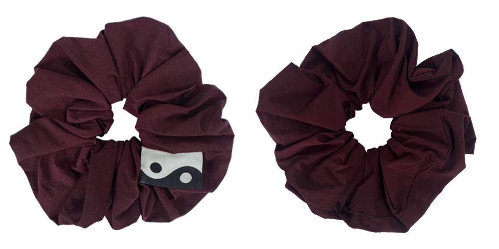 NANA YIN-YANG SCRUNCHIE IN PLUM