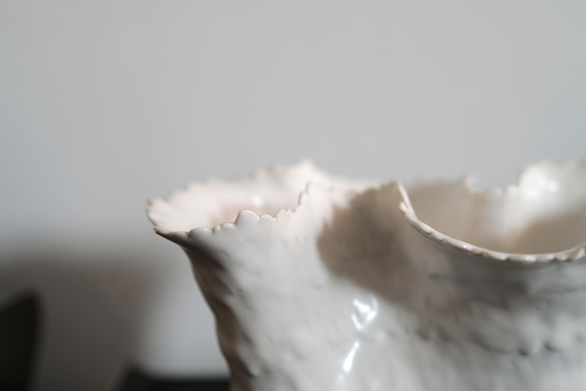 김송 - Plume Vase #1 복제