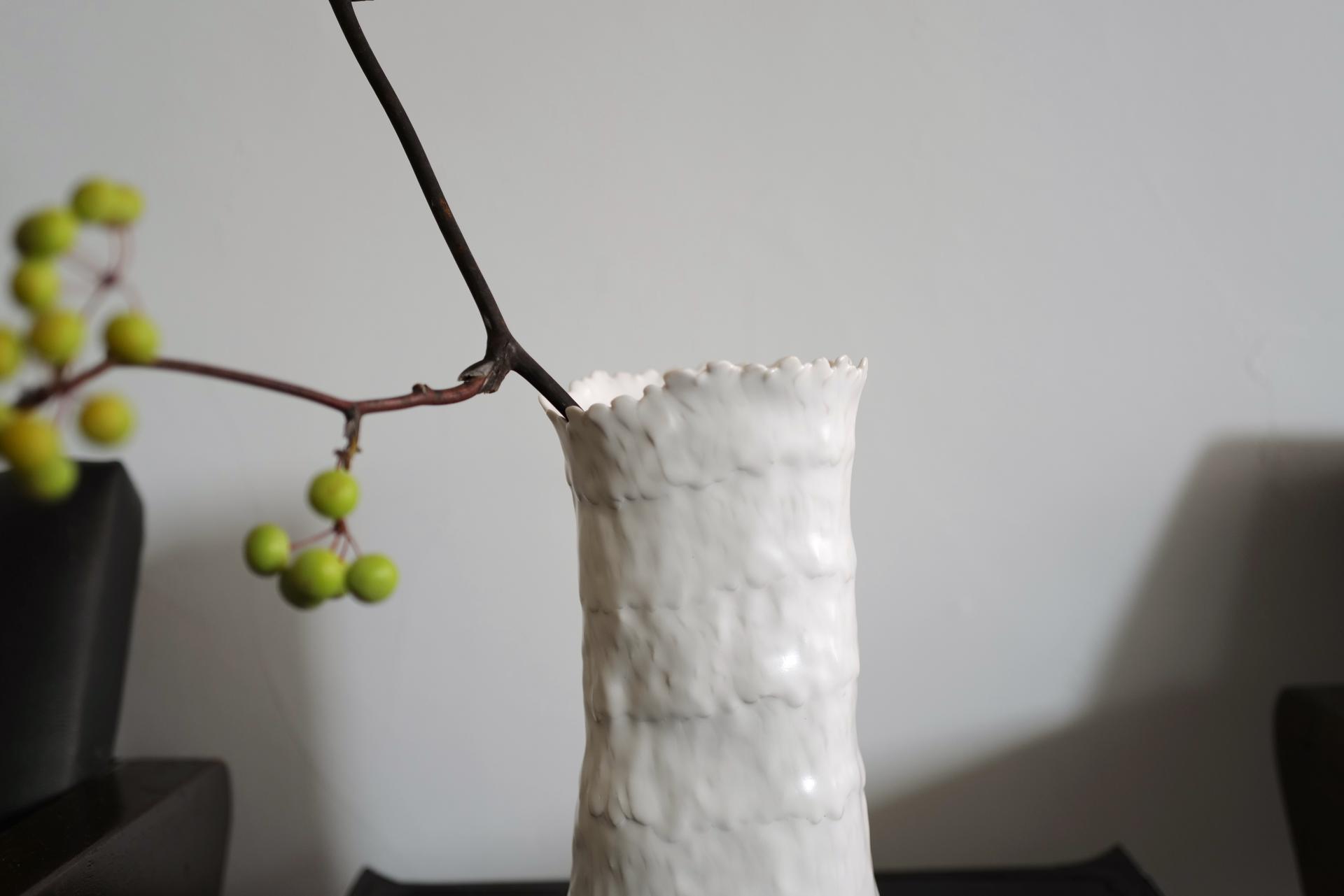 김송 - Plume Vase #8