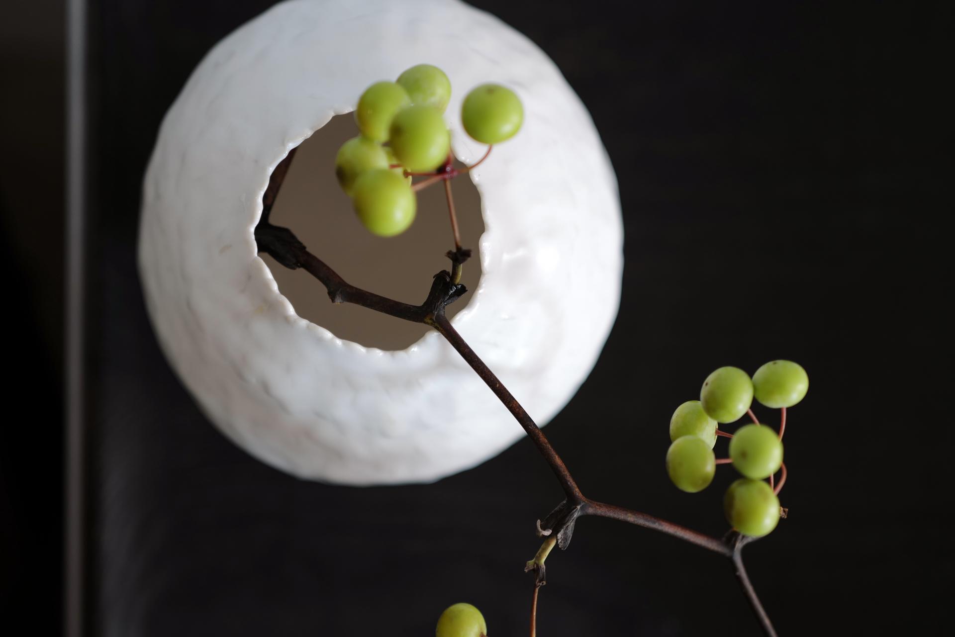 김송 - Plume Moon vase S