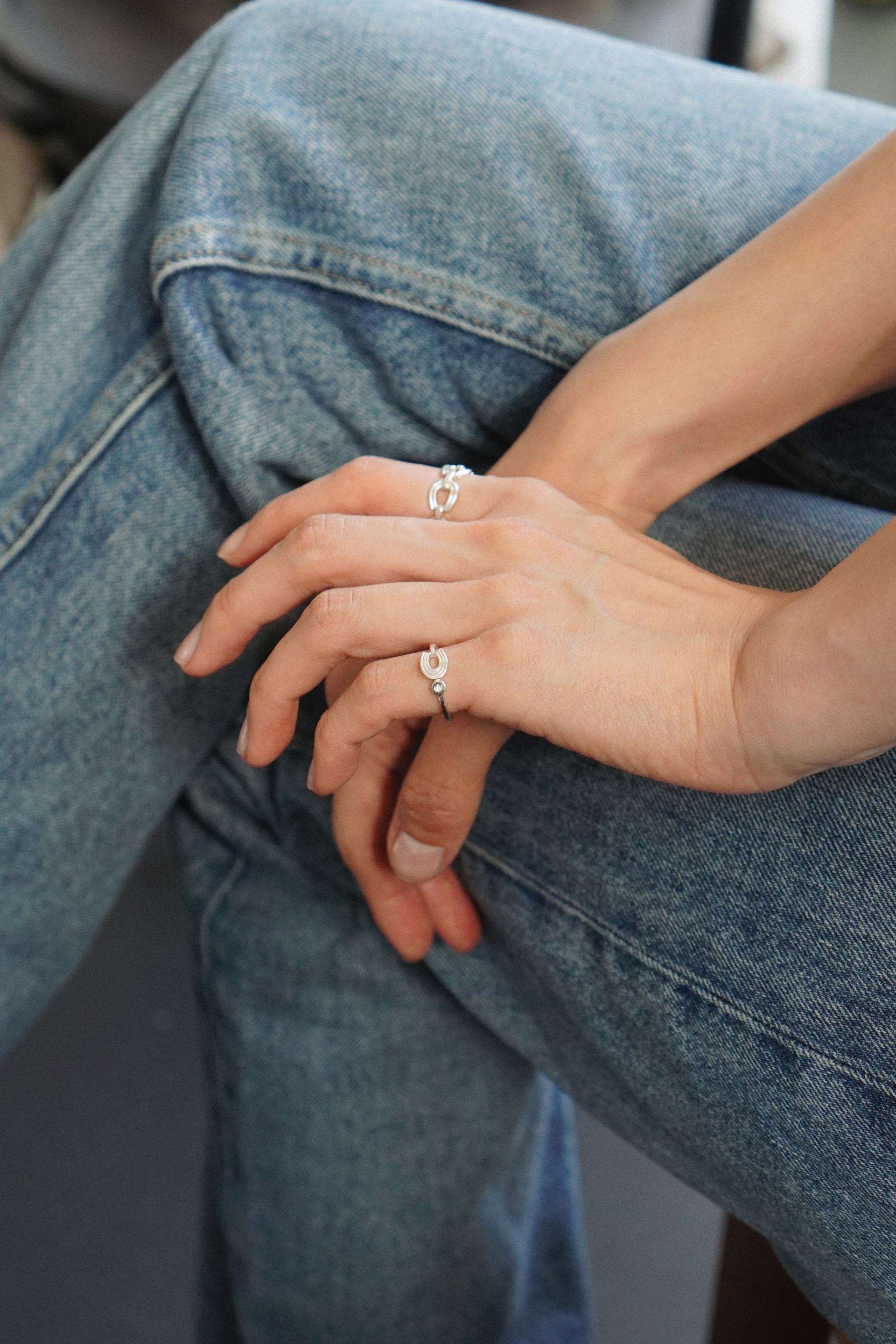 HORSESHOE RAKSHA RING