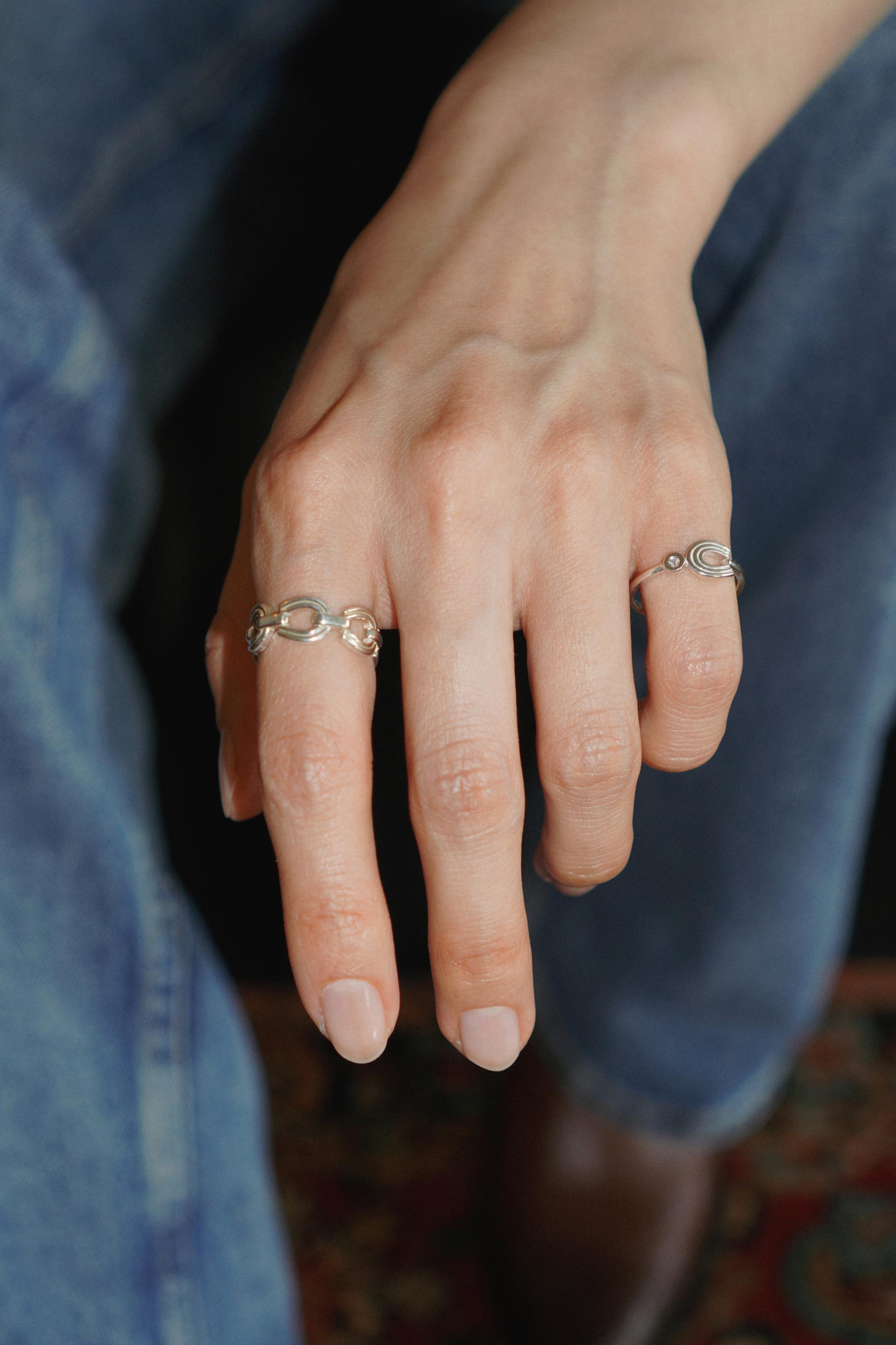 HORSESHOE RAKSHA RING