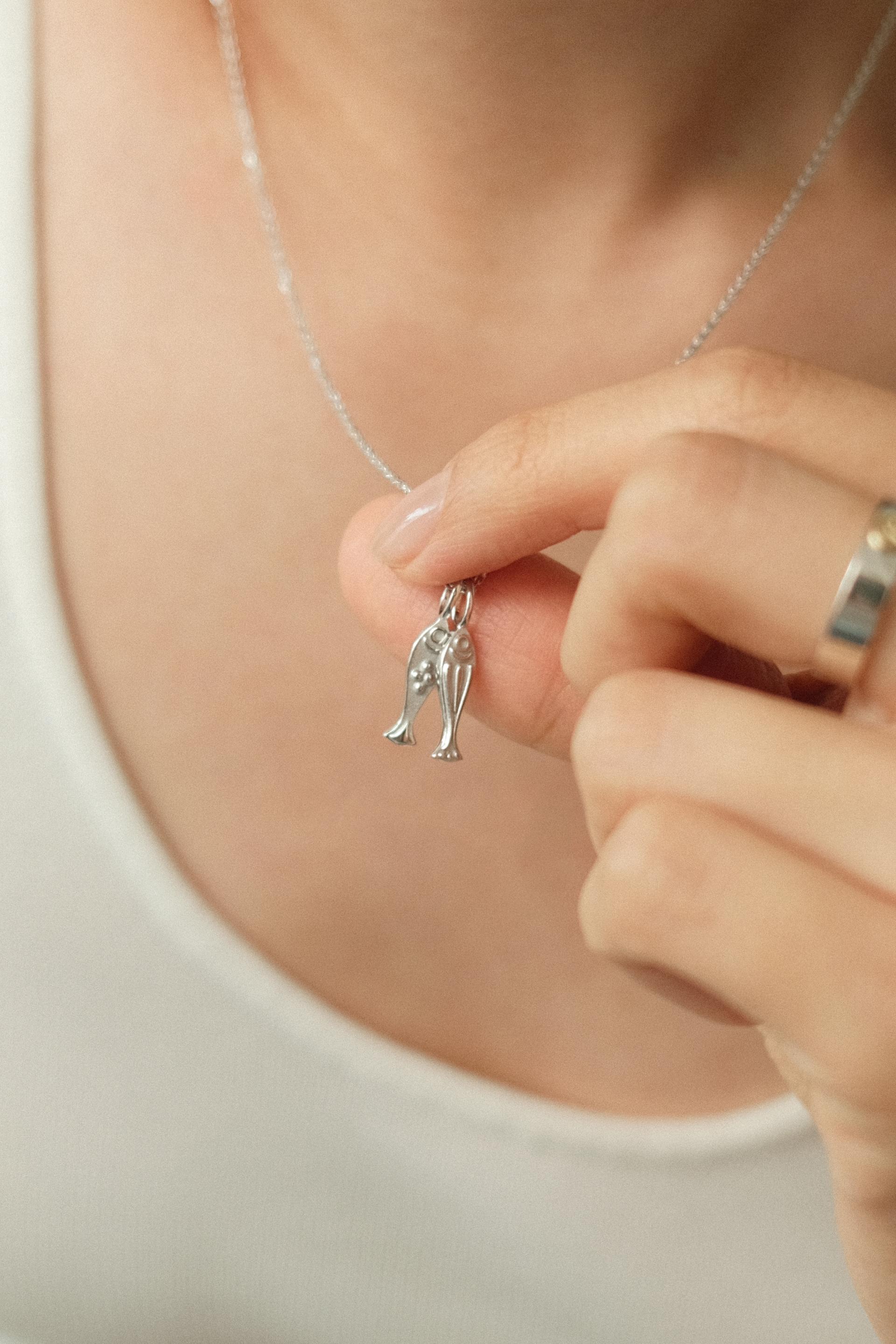 HARMONIA NECKLACE