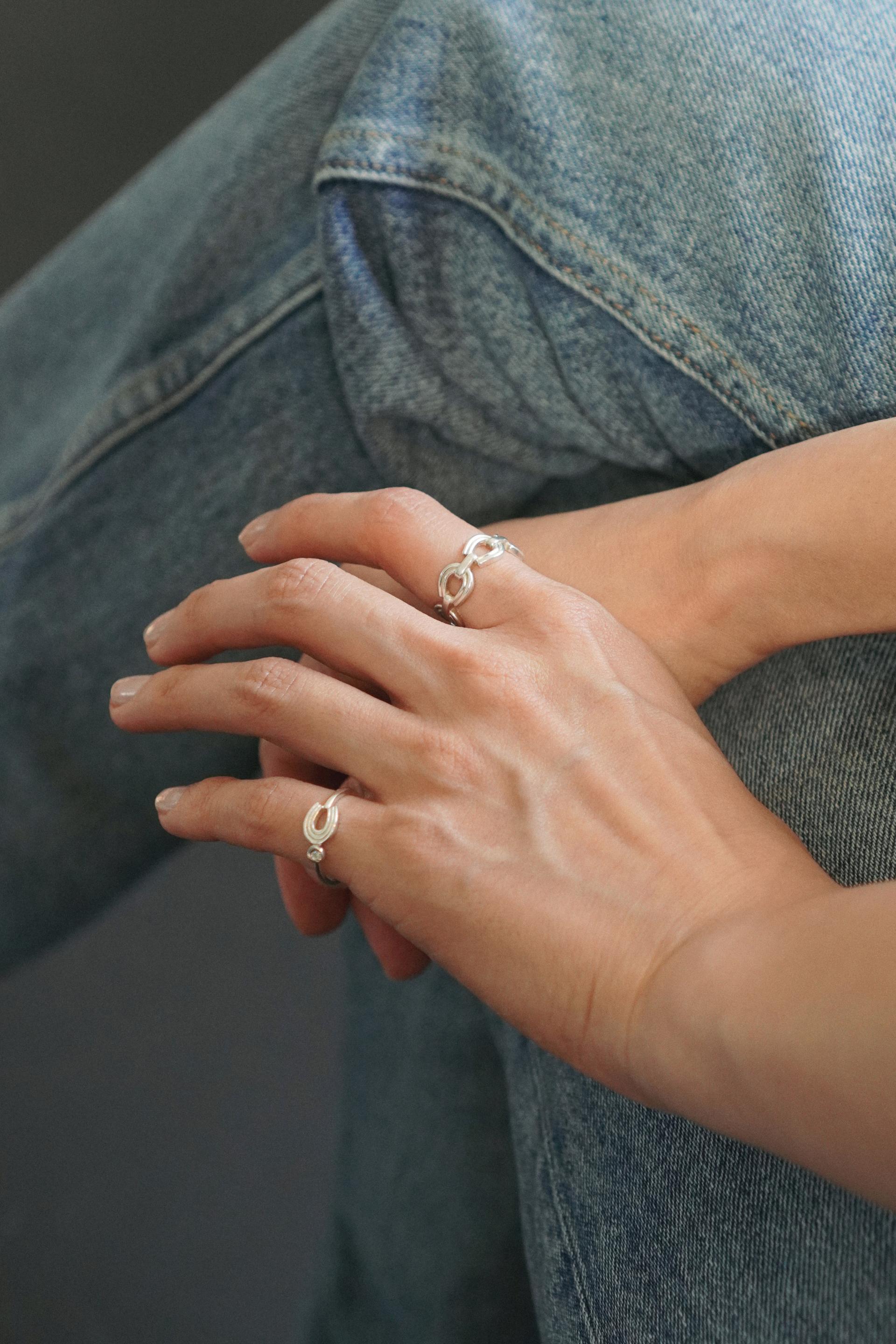 HORSESHOE RAKSHA RING