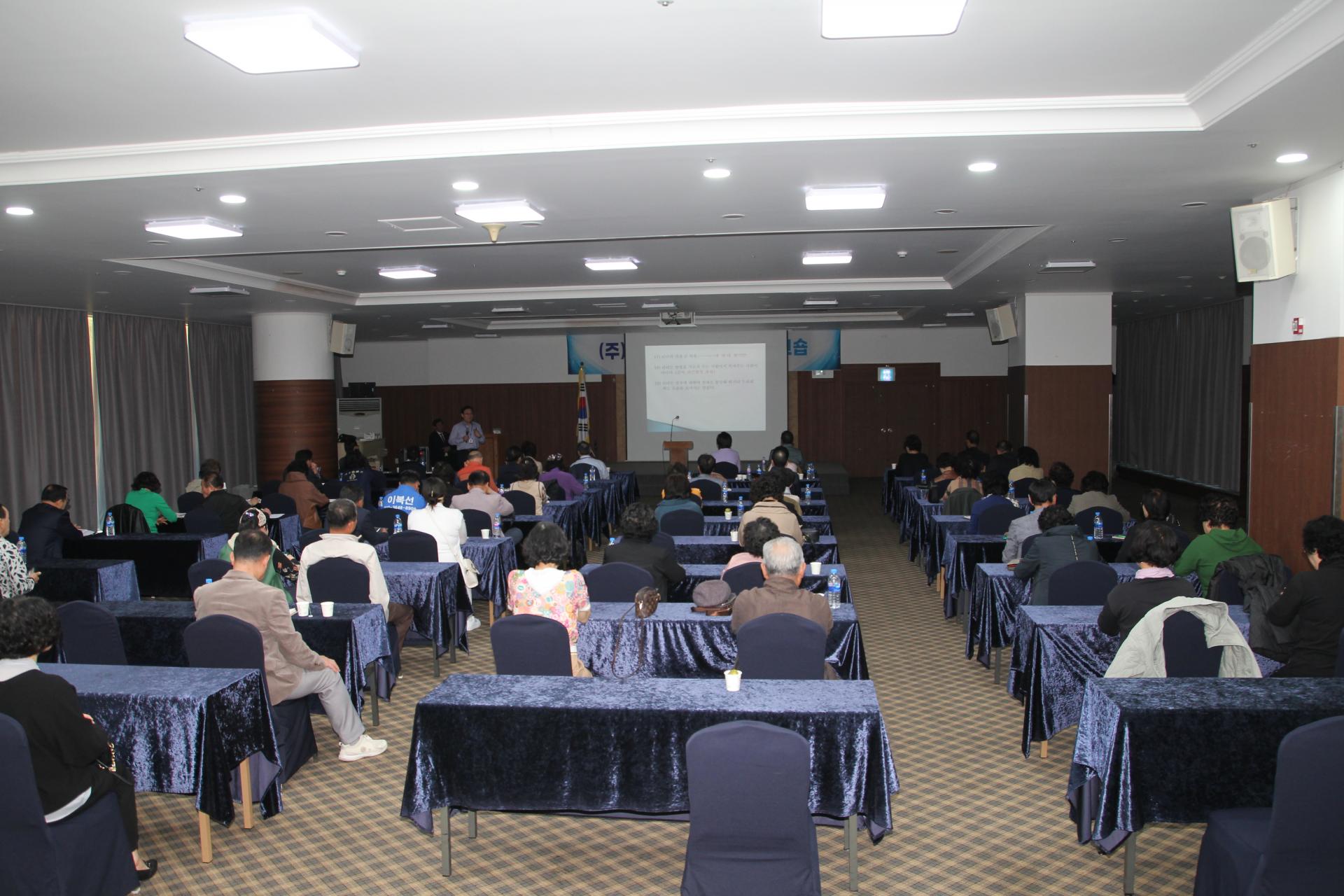 0fe18ff70d598.jpg