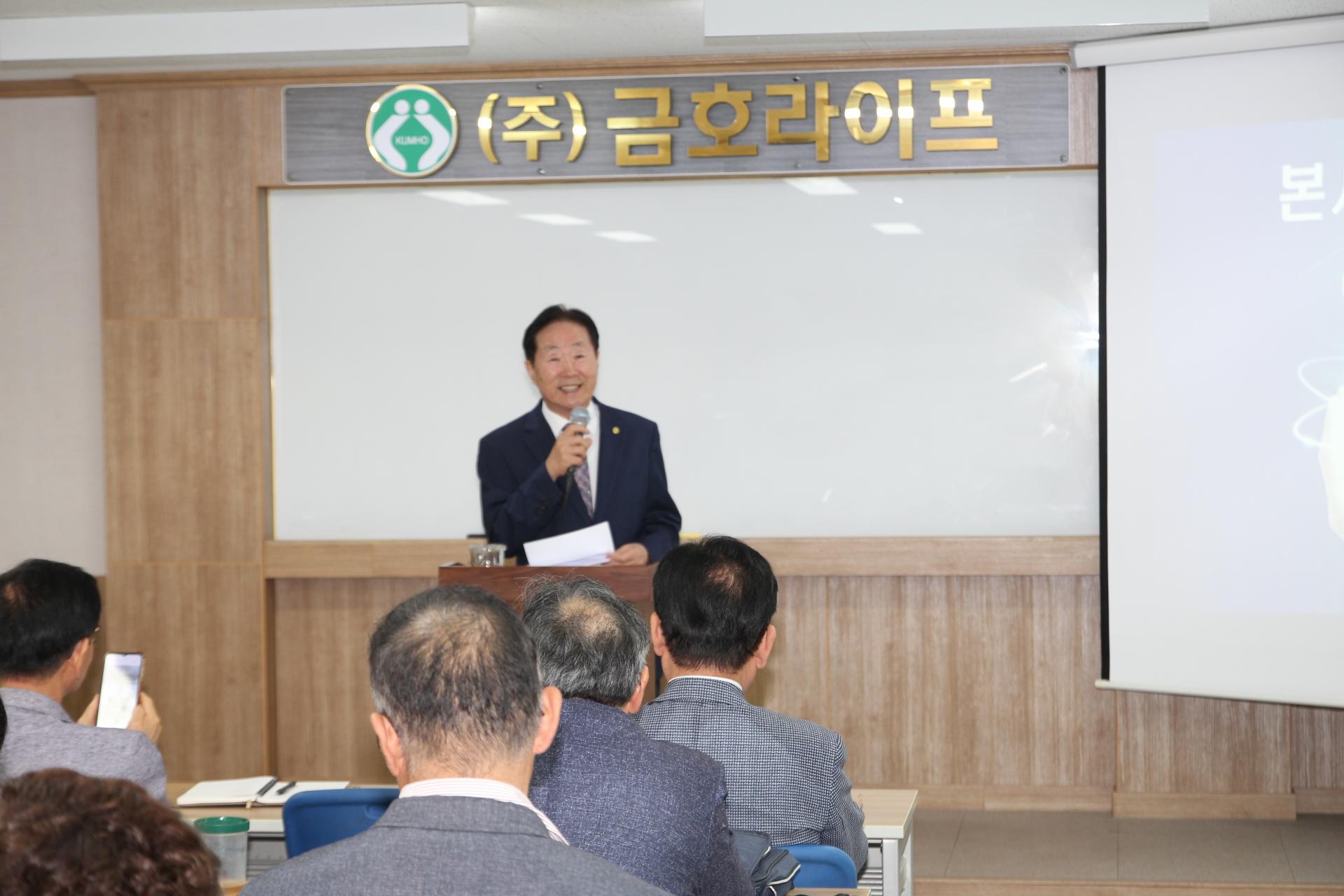4e84c32608dd8.jpg