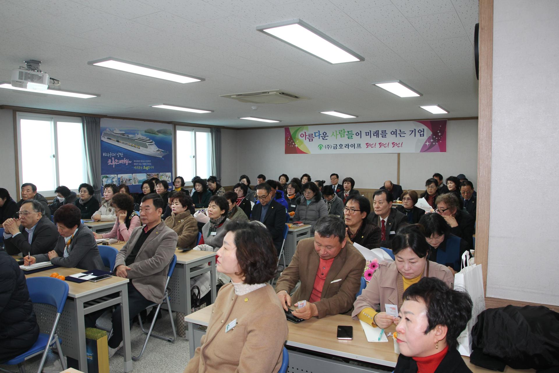 b3c8006f59da0.jpg