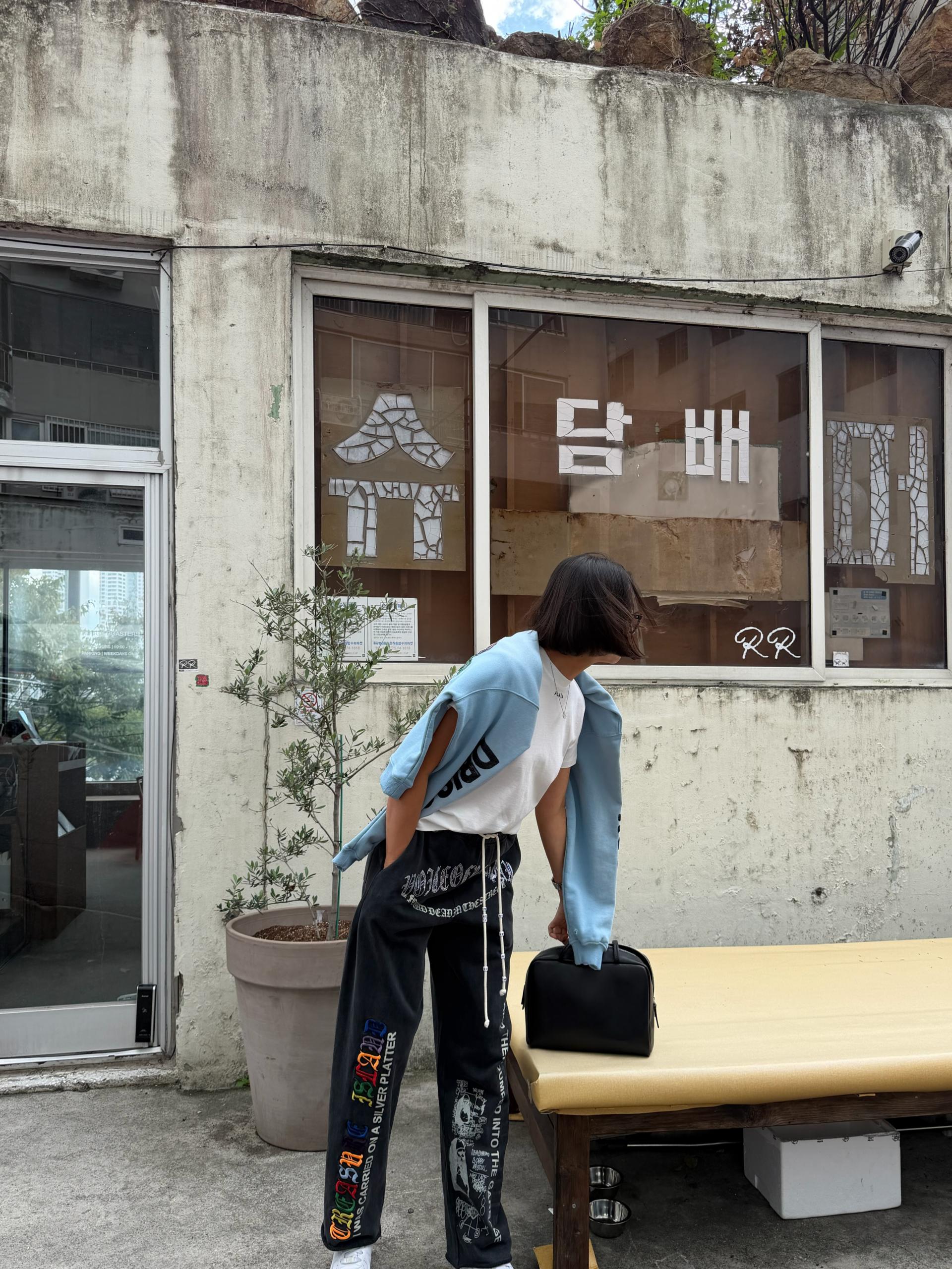 자수 레이터링 팬츠