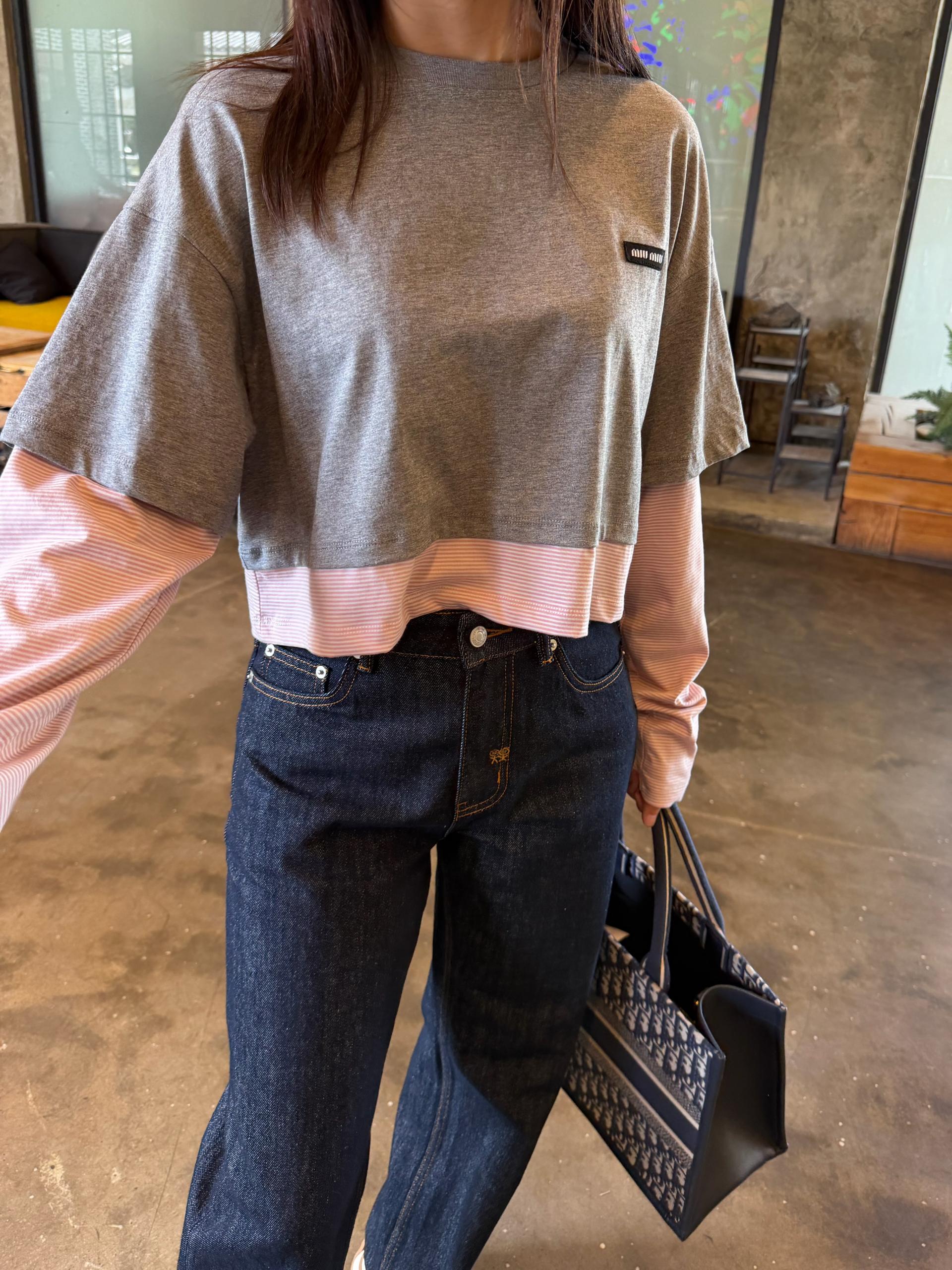 배색 레이어드 탑