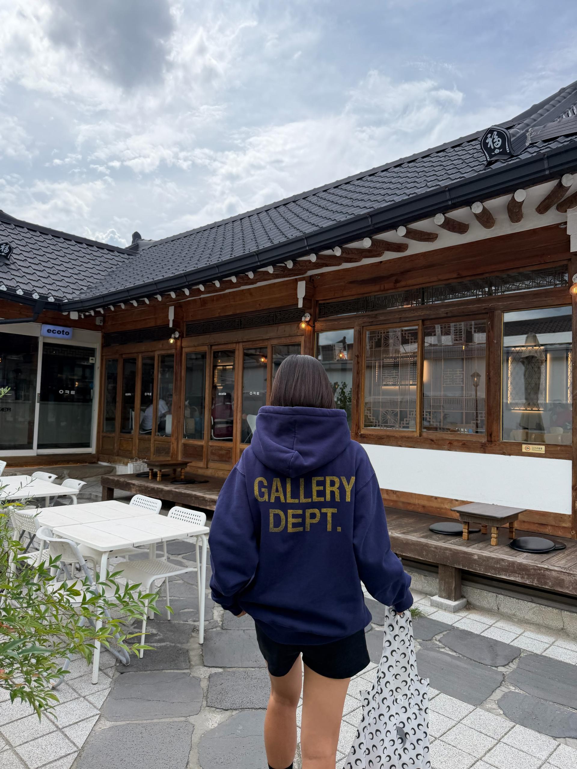 페인팅 기모 후드맨투맨