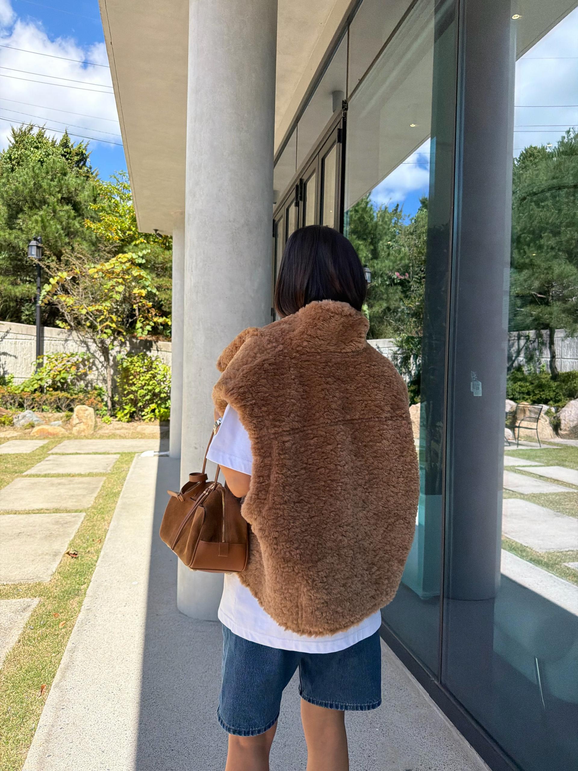 리버서블 베어 스웨이드 베스트