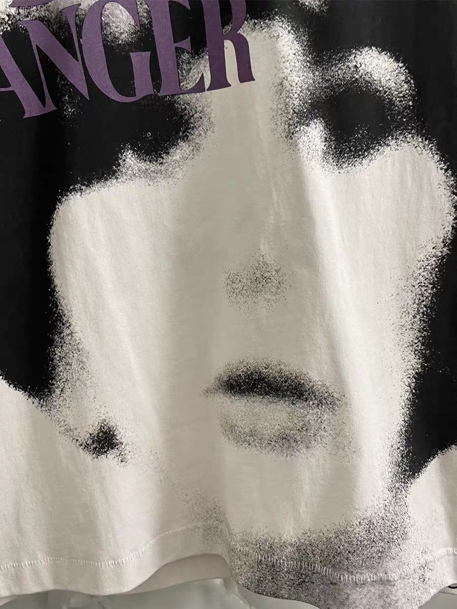 앙거 티셔츠