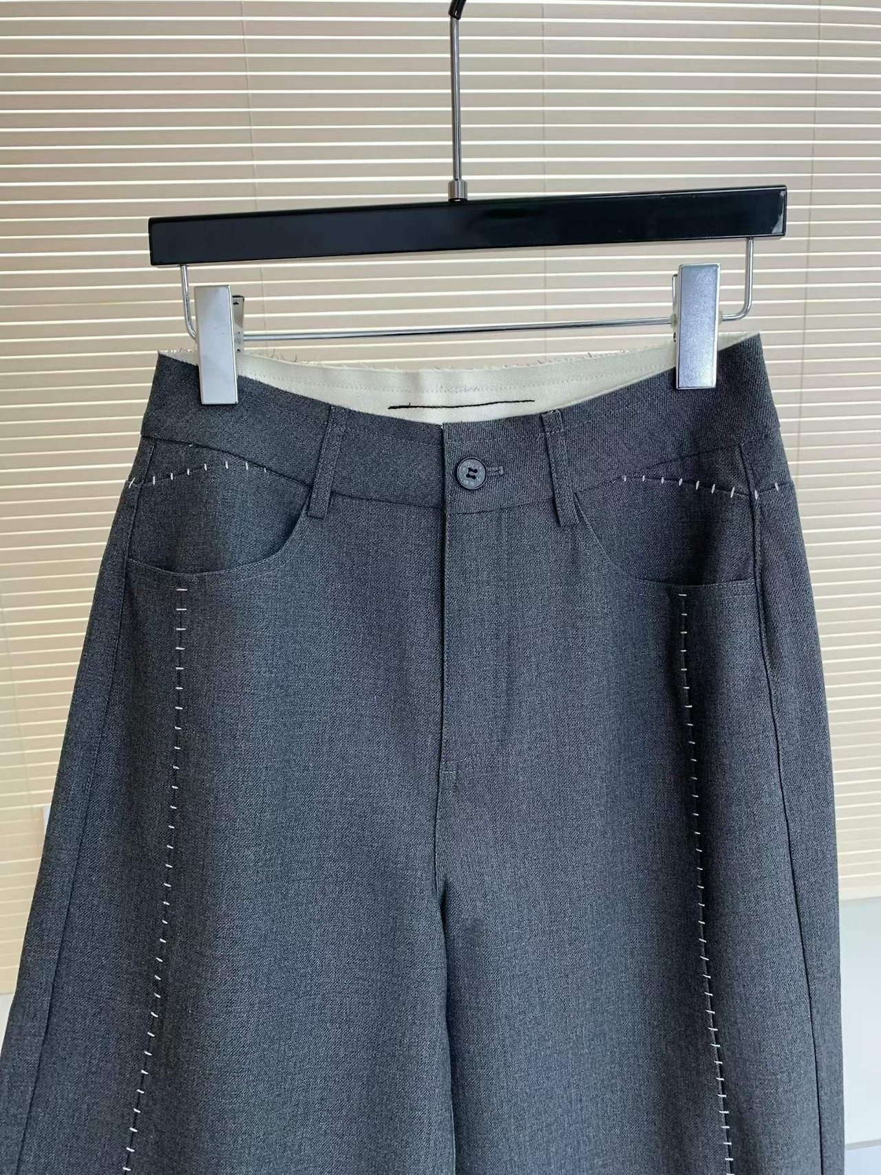 스티치 팬츠