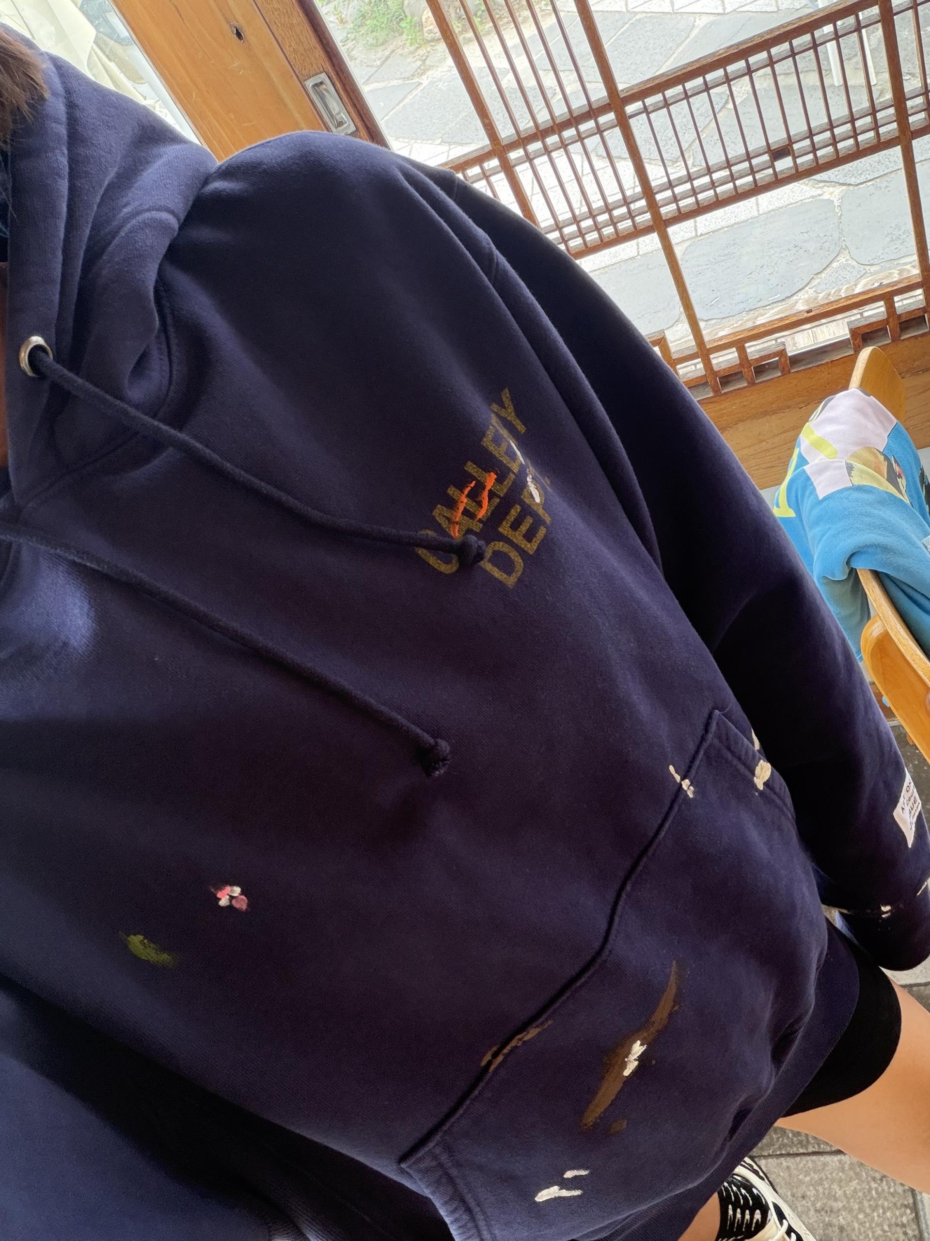 페인팅 기모 후드맨투맨