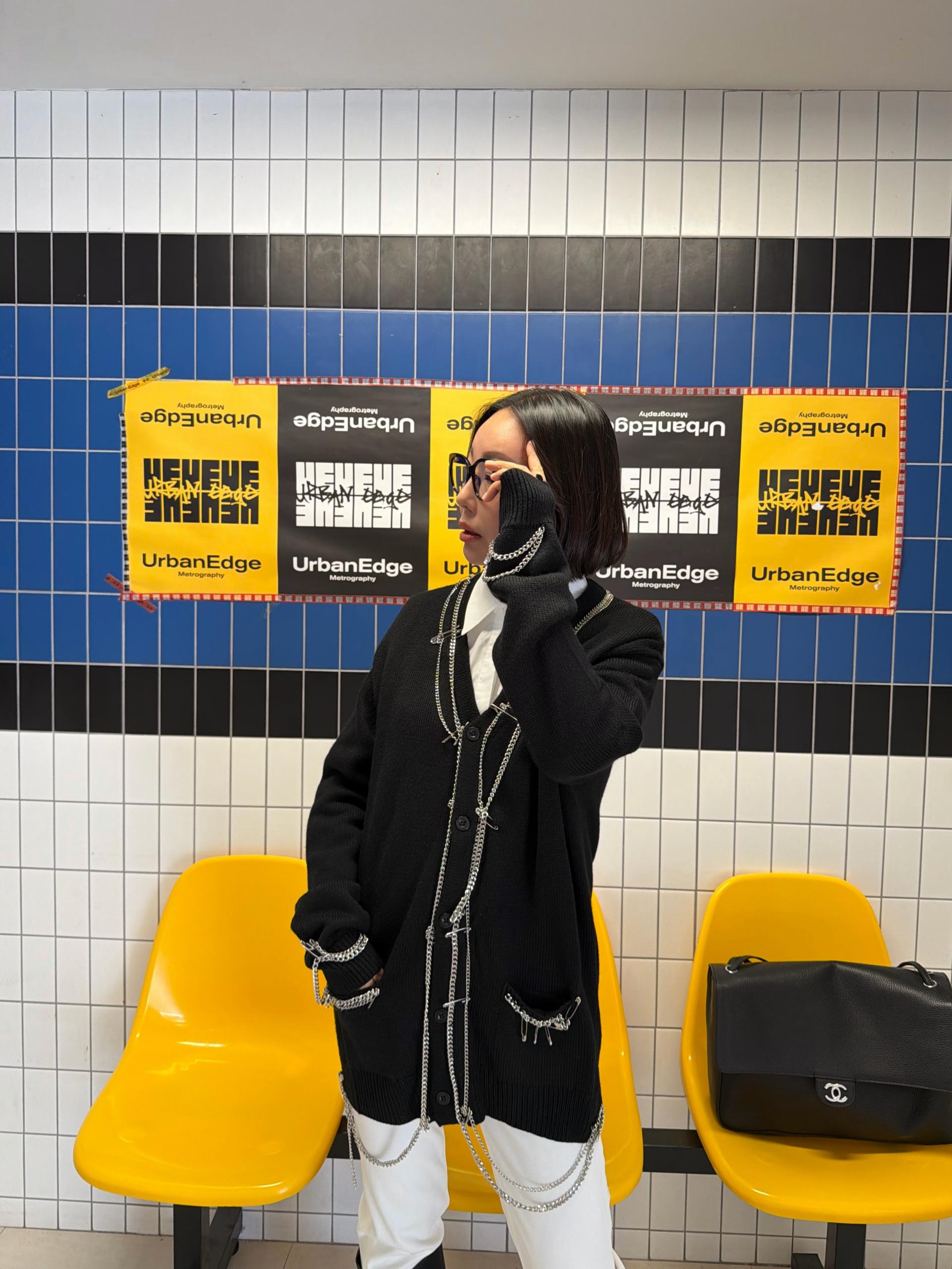 옷핀 체인 롱가디건