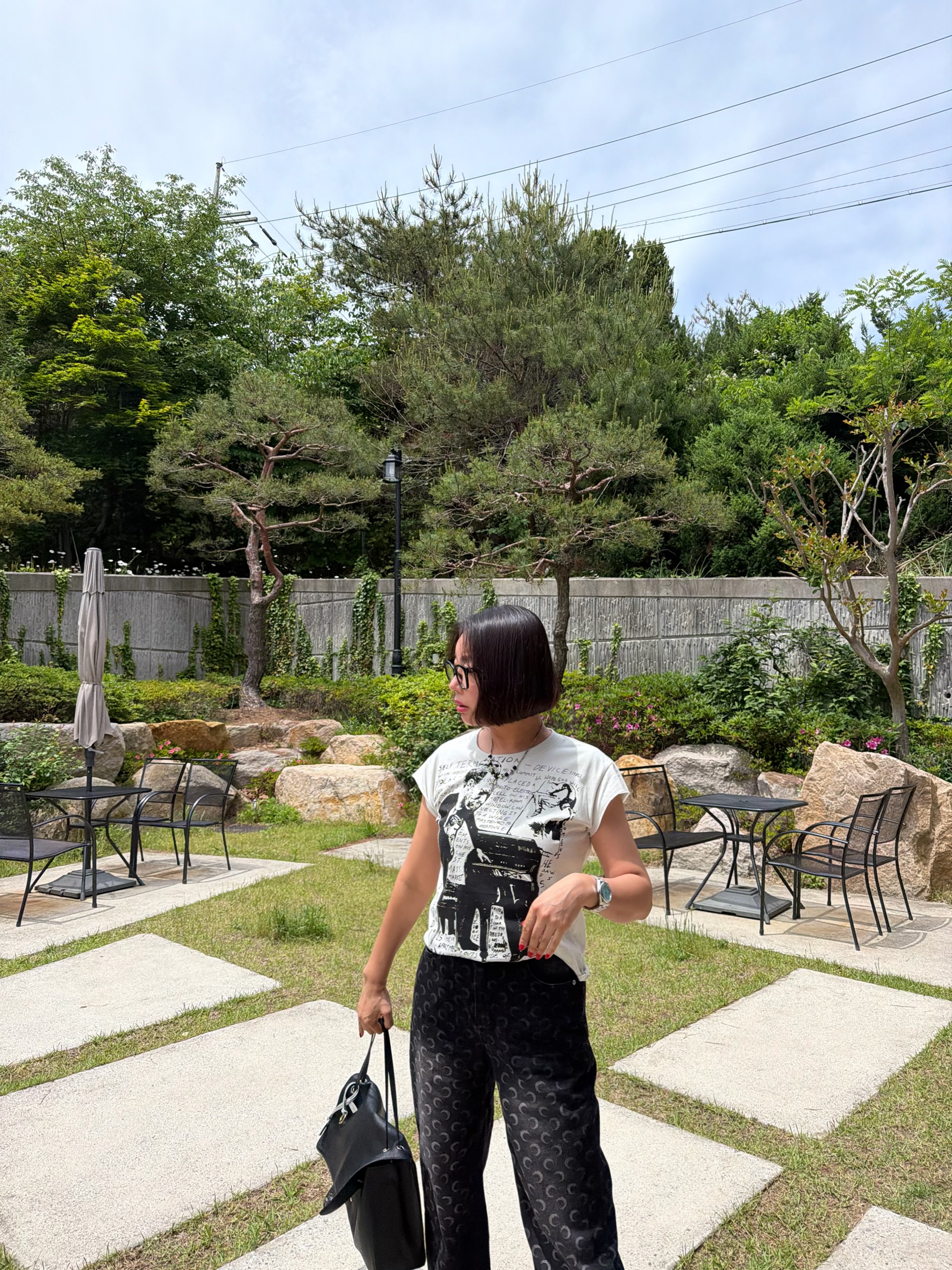 로제 티셔츠