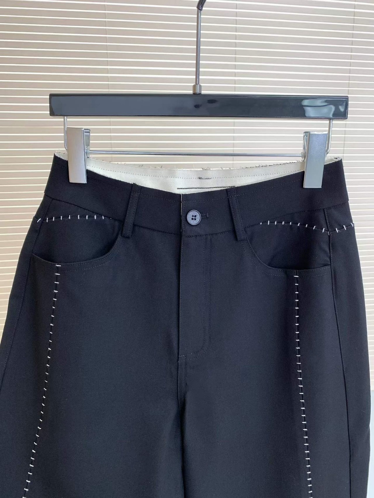 스티치 팬츠