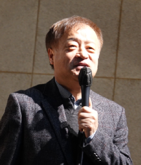76359ab52ea8e.jpg