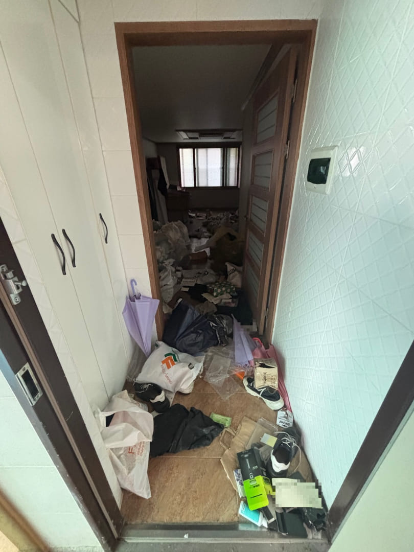 서울 종로구 견지동 집쓰레기수거, 편리하게 처리하세요! 작업전 이미지