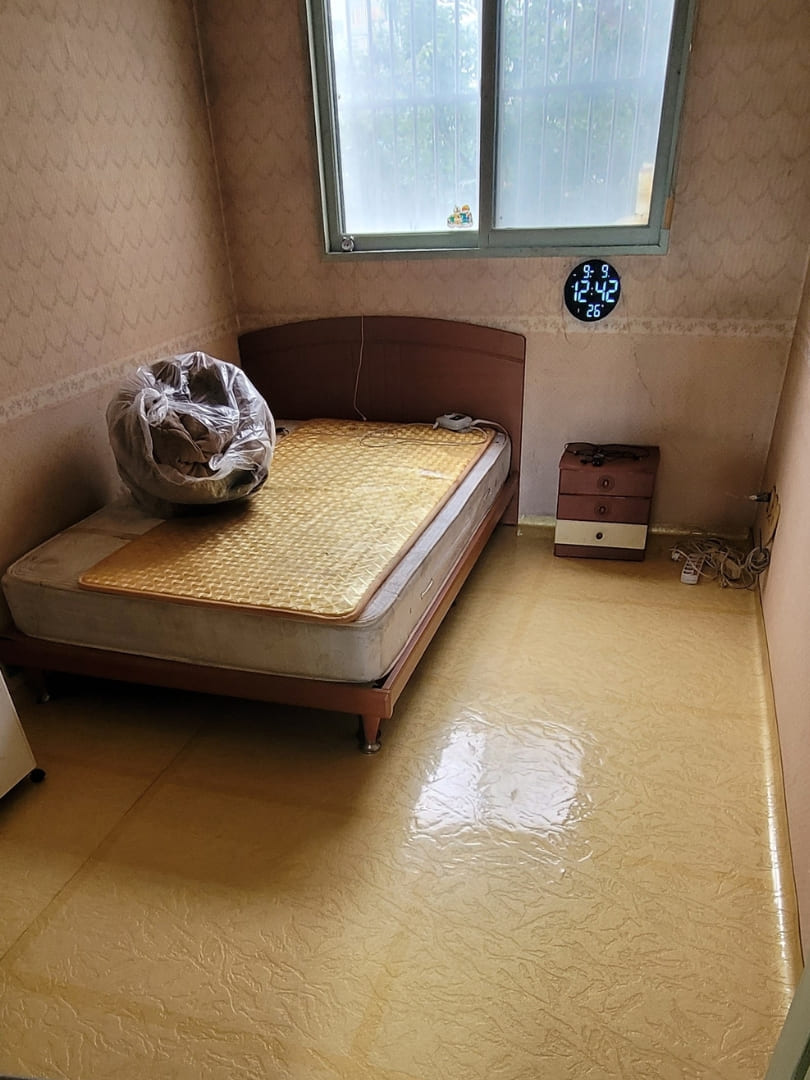 침실 특수청소 완료