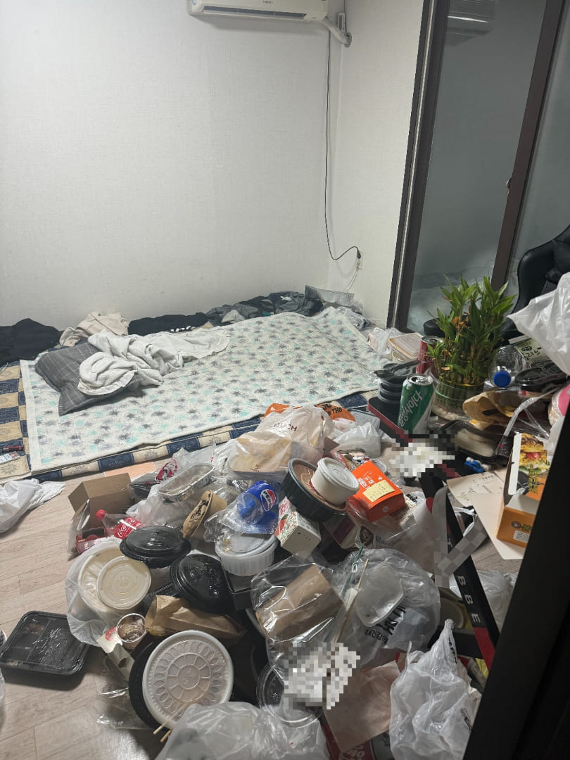 원룸 안방 침대