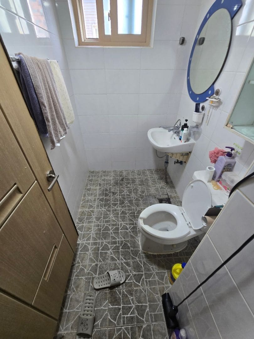 쓰레기집 화장실