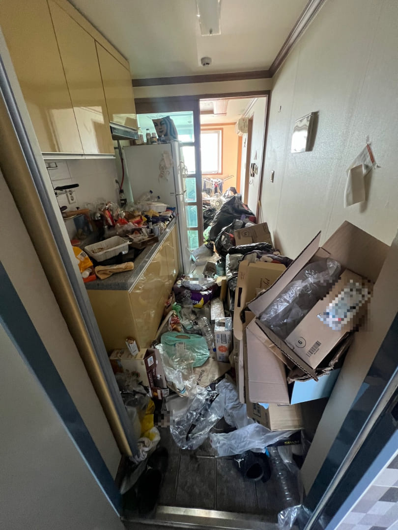 파주시 상지석동, 집쓰레기 청소 고민 해결! 작업전 이미지