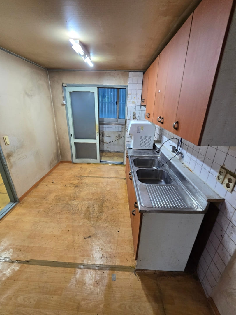 우아한정리 부산 주방 싱크대 이사 폐기물 수거 처리