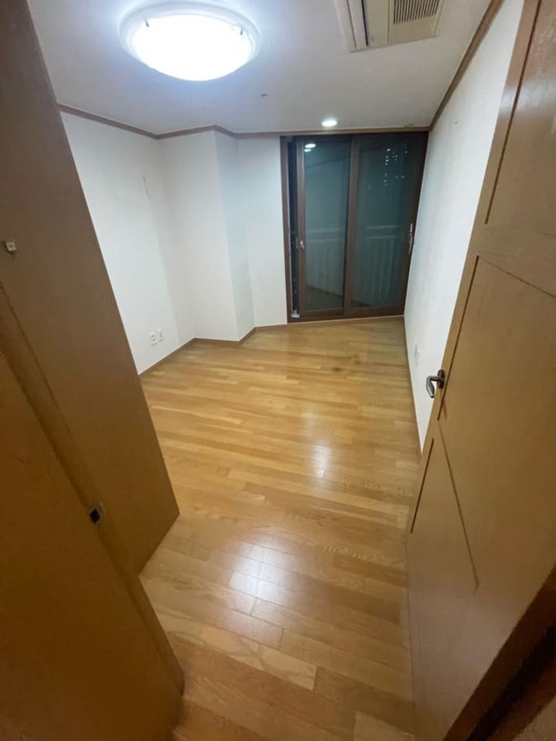 방 고인 유품정리