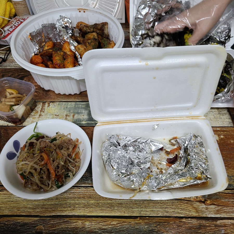 먹다남은음식물