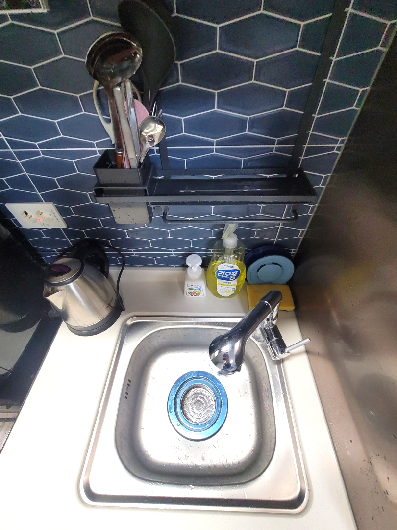 쓰레기집 주방 싱크대 전문 청소