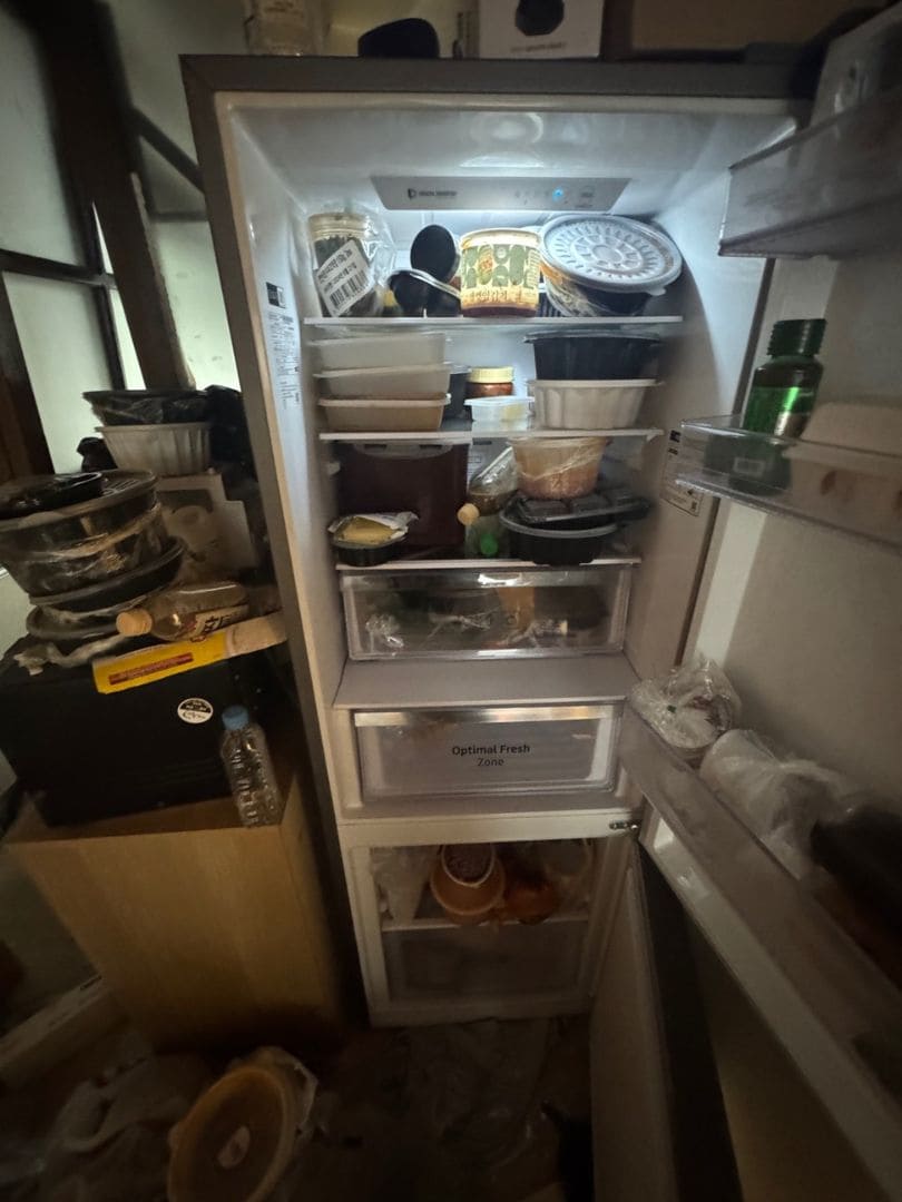 쓰레기집 주방 냉장고
