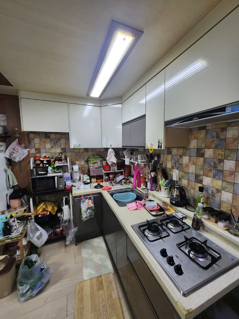 충남 주방 고독사