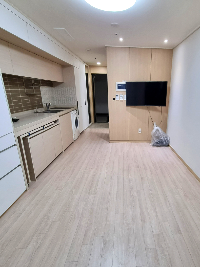 창원 쓰레기집 거실 청소