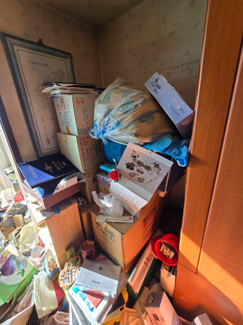 서울 동작구 폐기물 처리 비용 절감 비법 공개! 작업전 이미지