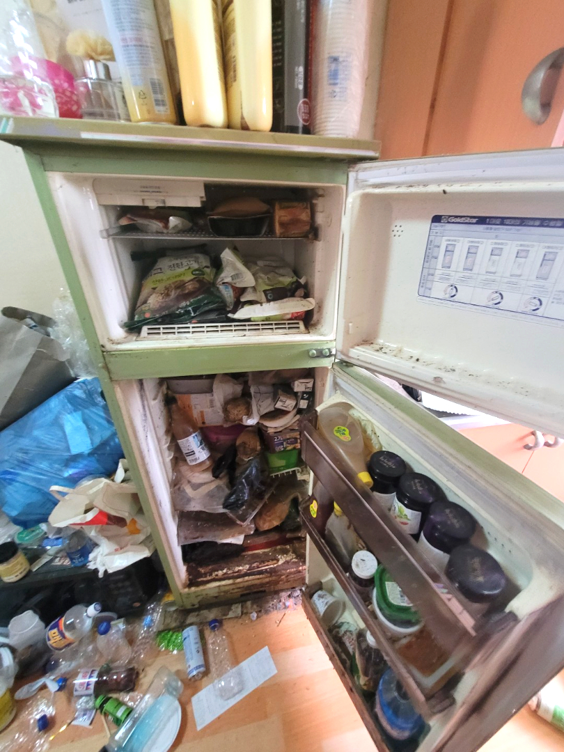 인천 쓰레기집 냉장고