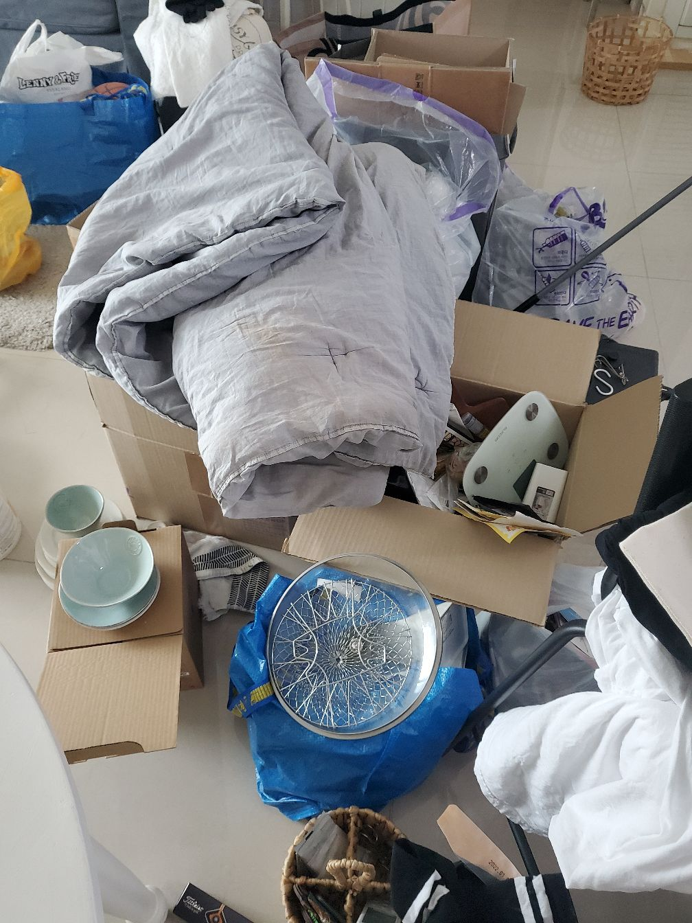 잡동사니 폐기물 처리 전