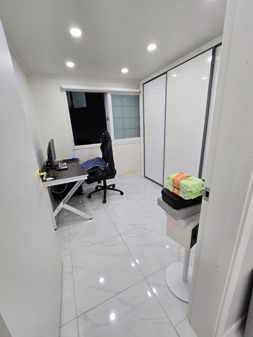 팔복동2가, 쓰레기집 청소 후 눈부신 변신! 전문가의 손길로 새 삶을! 작업후 이미지