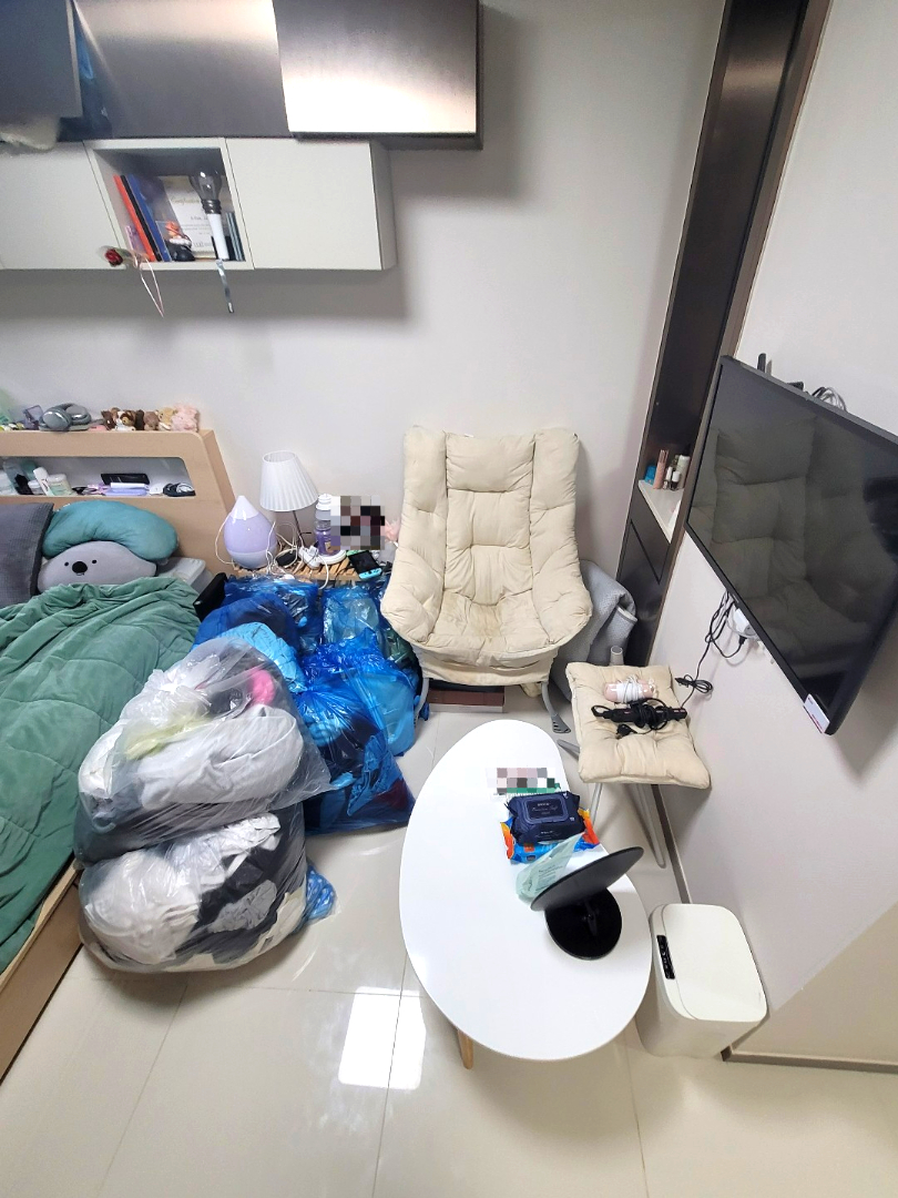 쓰레기집 거실 전문 청소