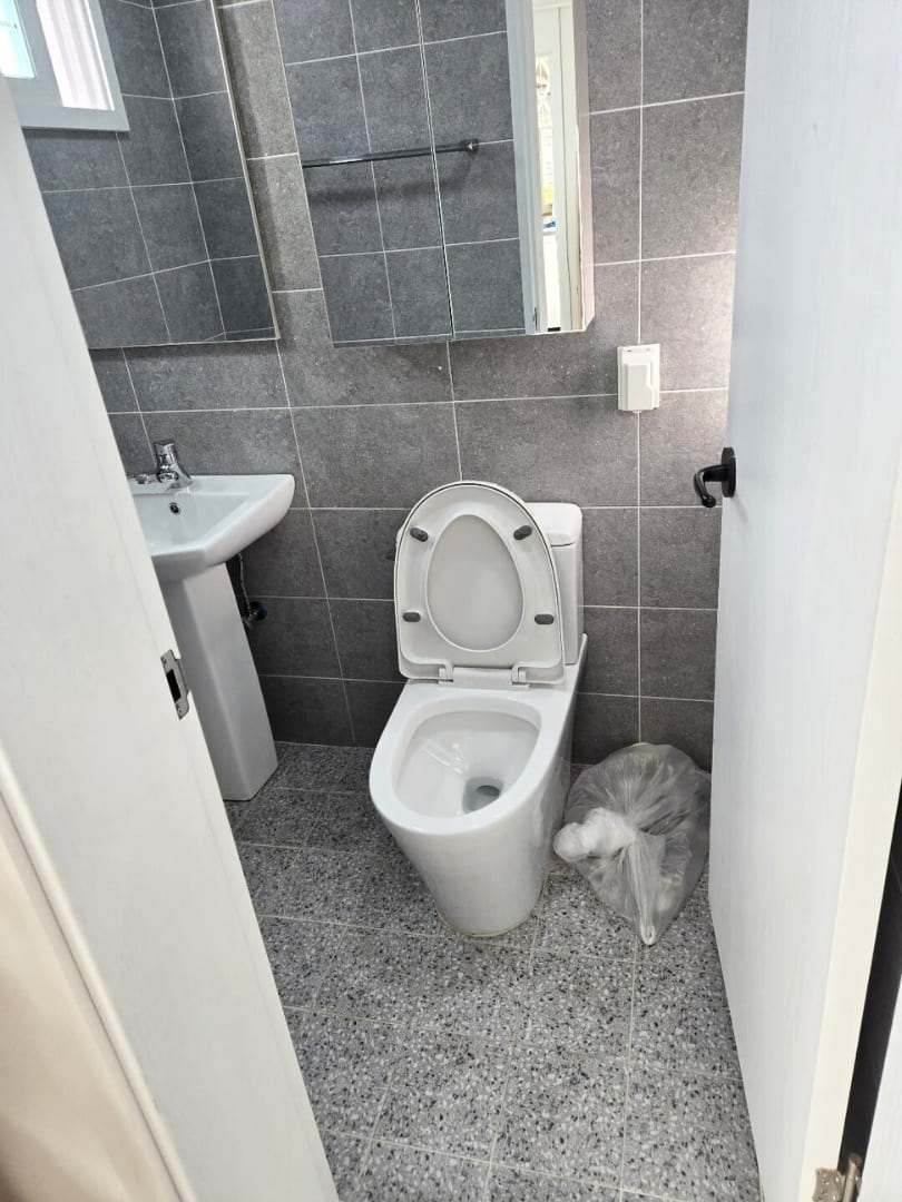 대구 쓰레기 많은 곳 화장실 변기 청소