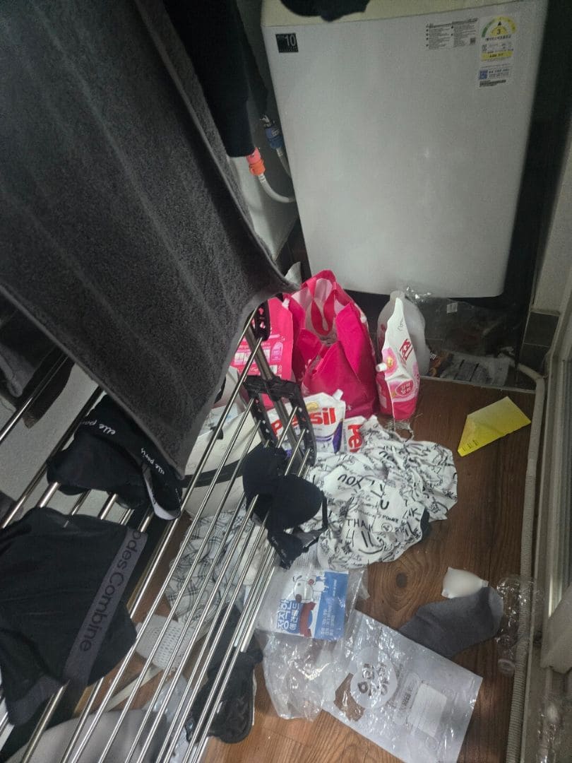 쓰레기집 베란다