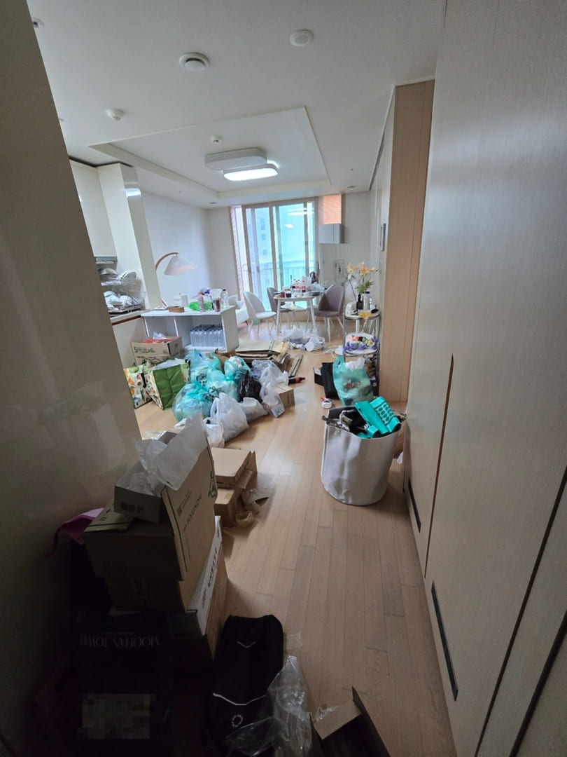 아파트 입구
