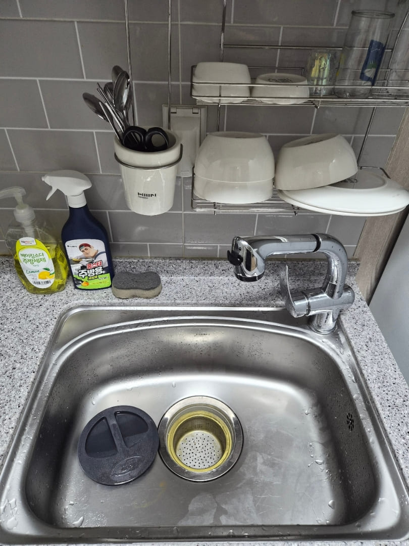 부엌 싱크대 쓰레기집특수청소비용 완료