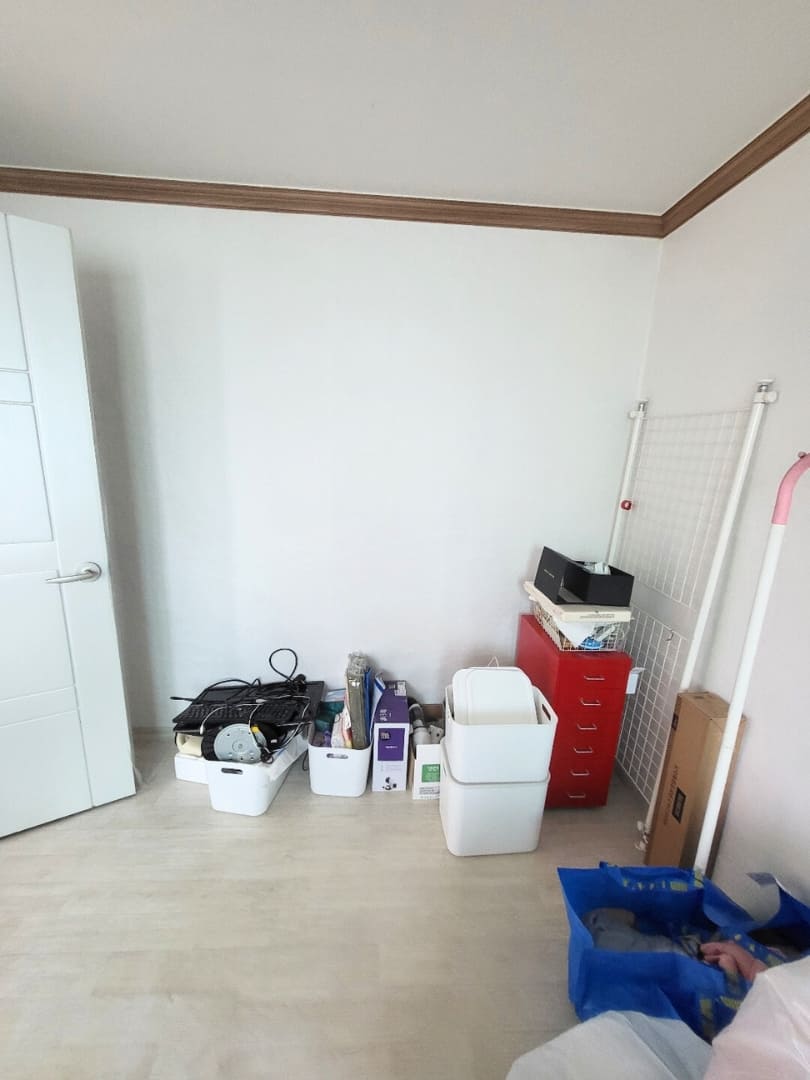 인천 쓰레기집 안방 내부 특수 청소