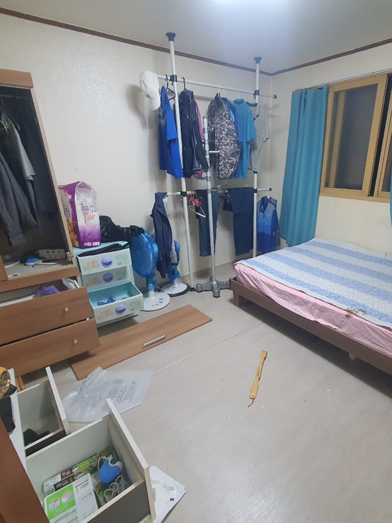 고독사 침실